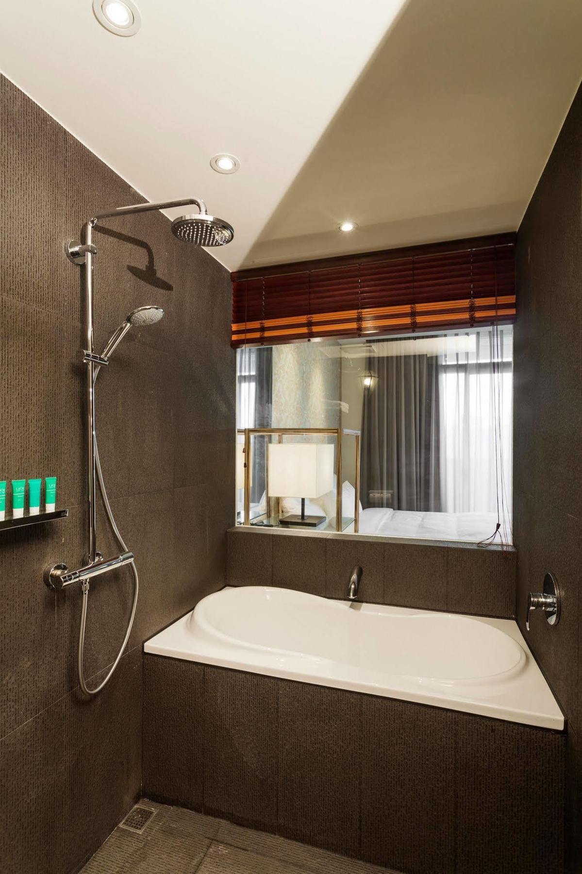 Lacle Hotel-Luzhou Taipei Luaran gambar